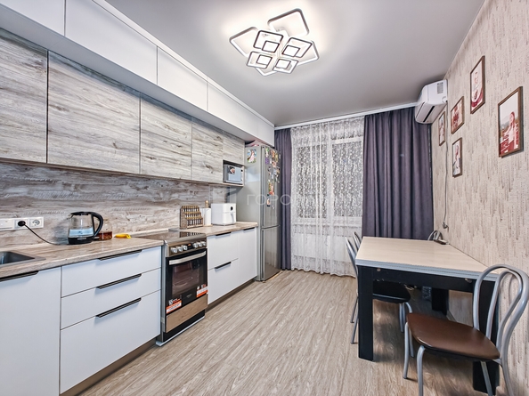 
  Продается 2-комн. квартира 75.7 м². Фото 2.