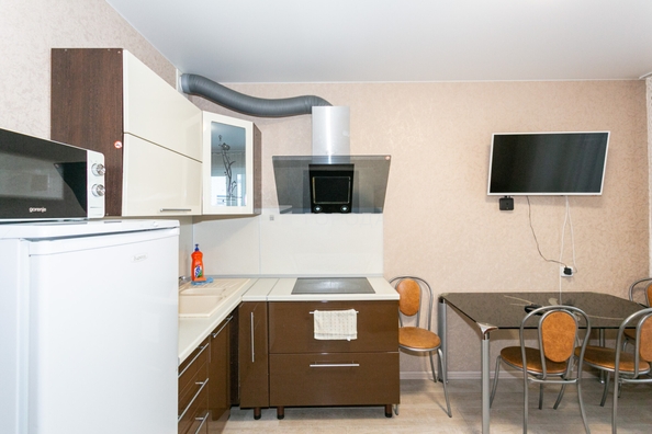 
  Продается 2-комн. квартира 52 м², в ЖК Акварельный 3.0, дом 1. Фото 4.