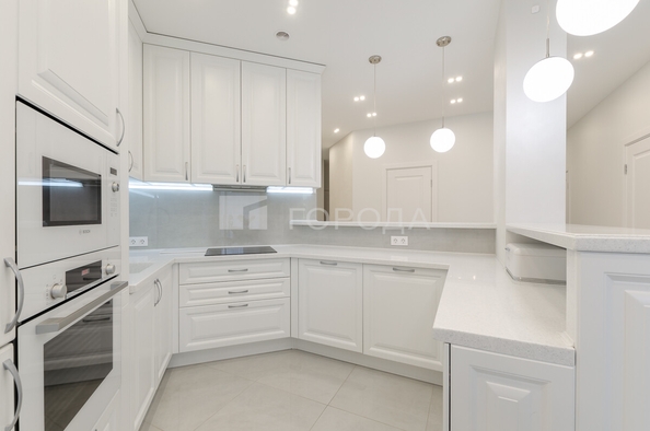 
  Продается 4-комн. квартира 118.7 м², в ЖК Флора и Фауна, блок А. Фото 6.