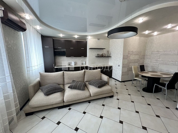 
  Продается 3-комн. квартира 87 м². Фото 1.
