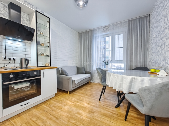 
  Продается 2-комн. квартира 49.6 м², в ЖК Акация на Ватутина, дом 2. Фото 3.
