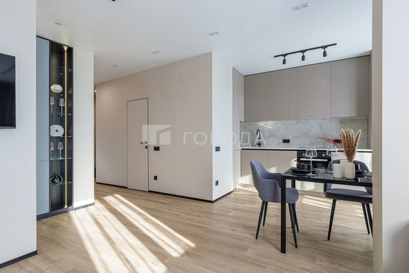 
  Продается 3-комн. квартира 60.08 м², в ЖК Оазис, дом 30 б/с Б. Фото 19.
