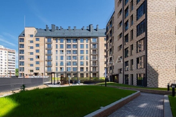 
  Продается 1-комн. квартира 35.2 м², в ЖК Академ Клаб, дом 1. Фото 1.