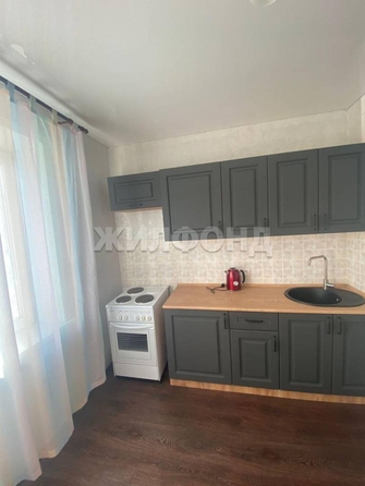 
  Сдается 1-комн. квартира 39 м². Фото 1.