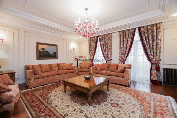 
  Продается 4-комн. квартира 442 м². Фото 1.