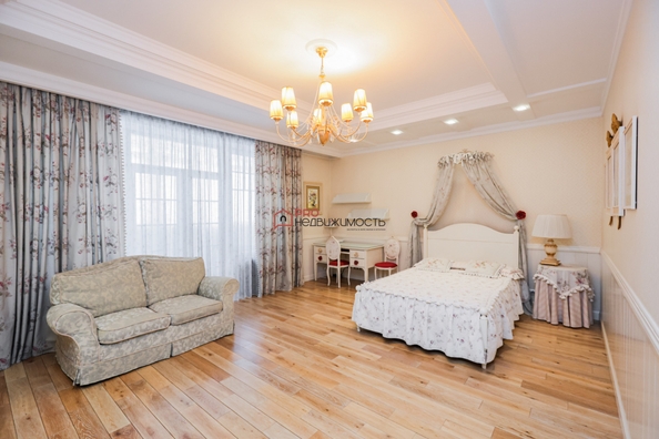 
  Продается 4-комн. квартира 442 м². Фото 32.
