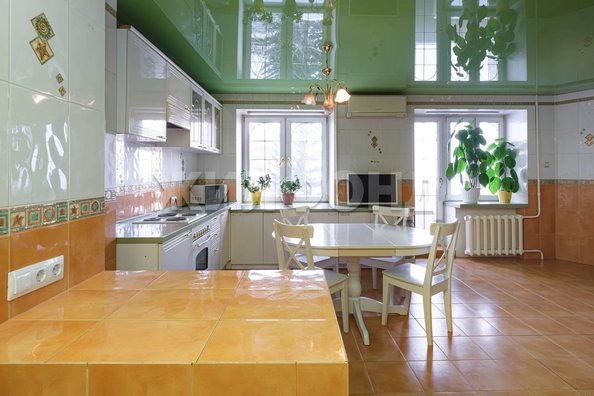 
  Продается 3-комн. квартира 120.5 м². Фото 2.