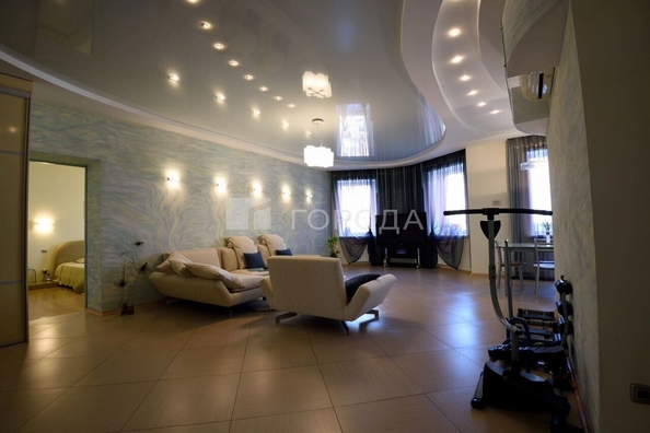 
  Продается 3-комн. квартира 132.5 м². Фото 1.