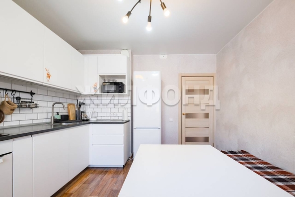 
  Продается 2-комн. квартира 65 м², в ЖК Родники, дом 1, серия Smart. Фото 1.