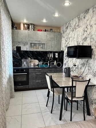 
  Продается 3-комн. квартира 58 м². Фото 1.