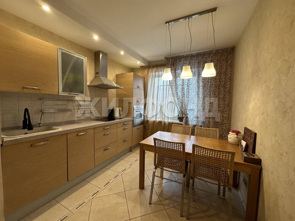 
  Продается 3-комн. квартира 61.7 м². Фото 1.