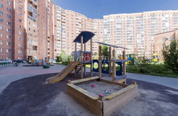 
  Продается 1-комн. квартира 44 м², в ЖК Радужный каскад, б/с 19. Фото 36.