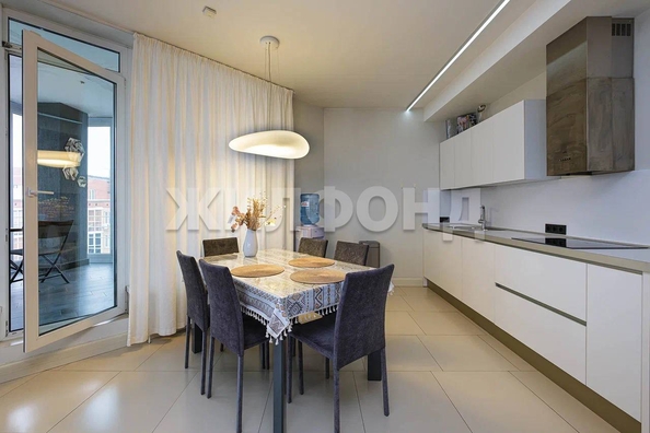 
  Продается 3-комн. квартира 154.8 м². Фото 2.
