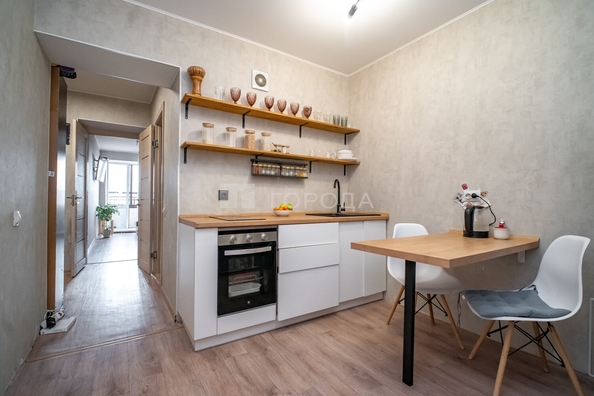 
  Продается 2-комн. квартира 37.9 м², в ЖК Солнечные часы, 3 очередь, дом 4. Фото 1.