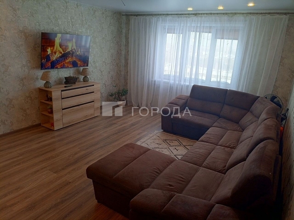 
  Продается 2-комн. квартира 64 м². Фото 1.