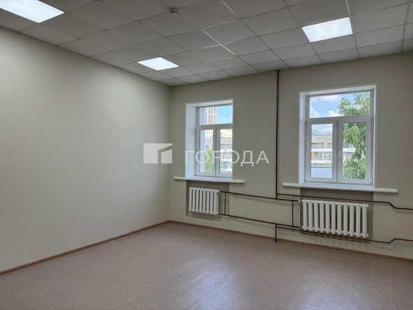 
  Сдается офис 30 м². Фото 1.