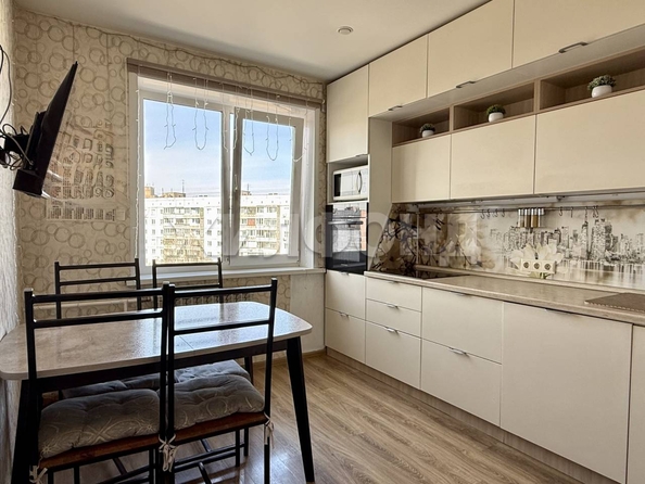 
  Продается 3-комн. квартира 63.2 м². Фото 1.