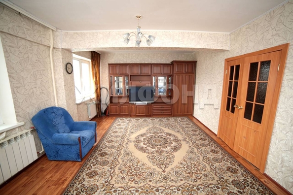 
  Продается 2-комн. квартира 76.8 м². Фото 1.