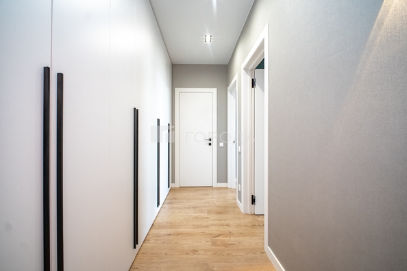
  Продается 3-комн. квартира 69.5 м², в ЖК Островский. Фото 28.