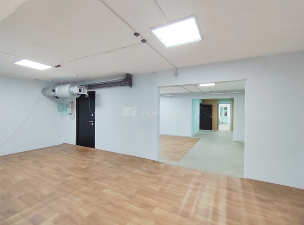 
  Сдается универсальное помещение 240 м², в ЖК На Фадеева, дом 8. Фото 2.