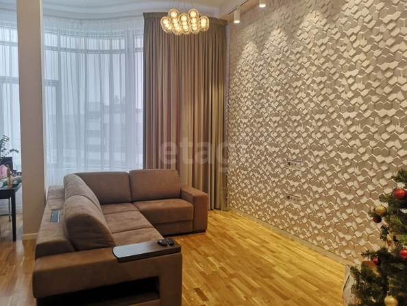 
  Продается 3-комн. квартира 95 м². Фото 1.