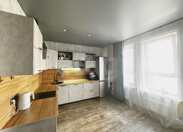 
  Продается 3-комн. квартира 84.1 м², в ЖК Огни сибири, дом 2. Фото 2.