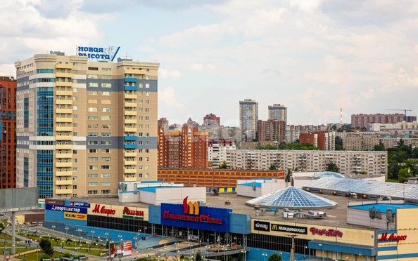 
  Сдается офис 1390.9 м². Фото 1.