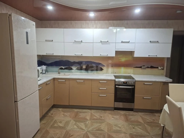 
  Продается 4-комн. квартира 90 м². Фото 1.