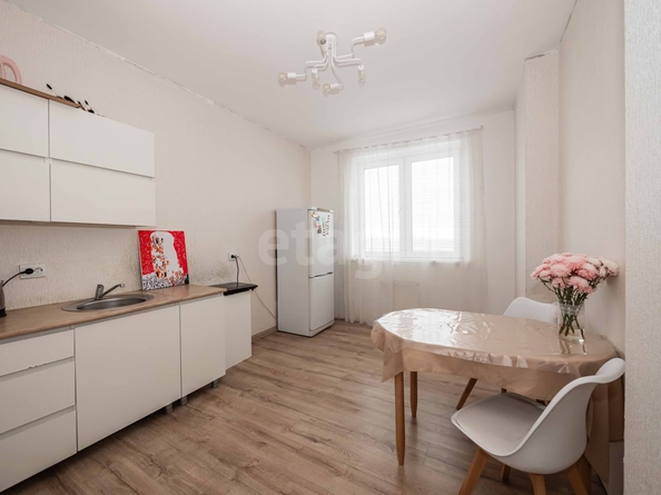 
  Продается 2-комн. квартира 56.9 м². Фото 1.