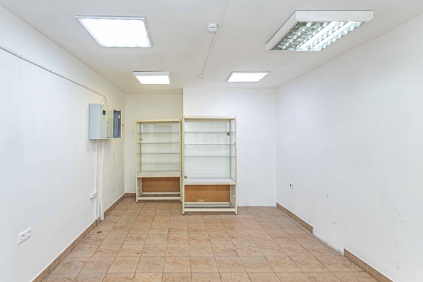 
  Сдается универсальное помещение 90.6 м². Фото 20.
