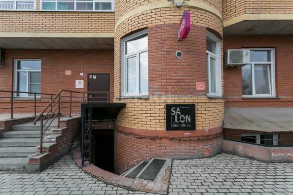 
  Продается универсальное помещение 60 м², в ЖК Радужный каскад, б/с 19. Фото 6.