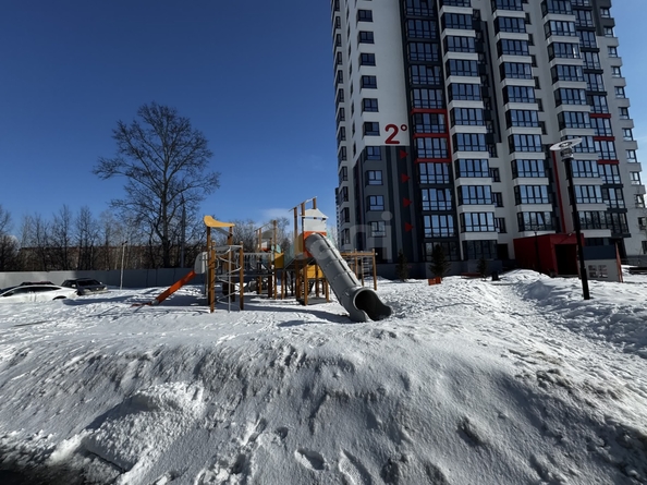 
  Продается 2-комн. квартира 56 м², в ЖК Азимут, дом 1. Фото 10.