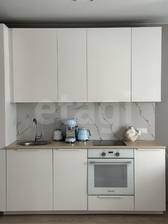 
  Продается 2-комн. квартира 46 м², в ЖК Золотая нива, дом 3. Фото 2.