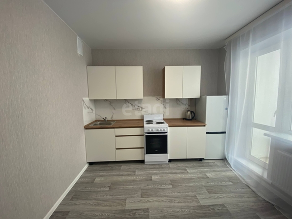 
  Сдается 1-комн. квартира 35 м². Фото 1.