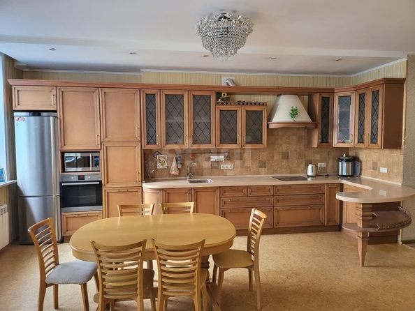
  Продается 3-комн. квартира 120 м². Фото 1.