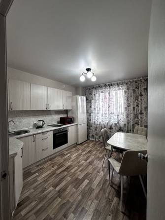 
  Сдается 1-комн. квартира 34 м². Фото 1.