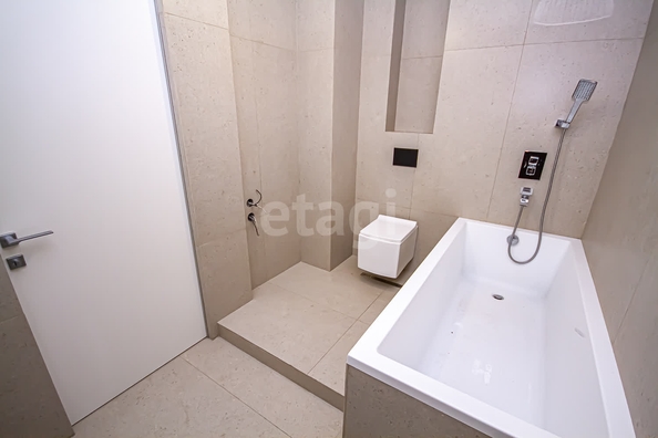 
  Продается 3-комн. квартира 73.5 м², в ЖК Оазис, дом 30 б/с Б. Фото 8.