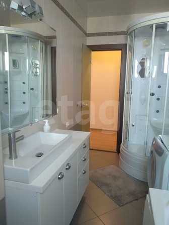 
  Сдается 3-комн. квартира 96 м². Фото 11.