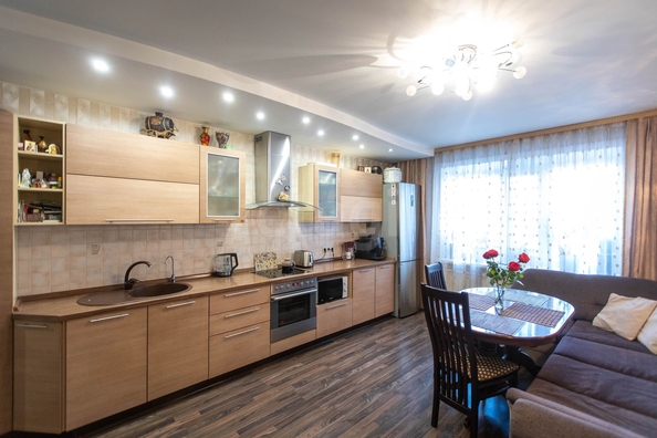 
  Продается 2-комн. квартира 58 м². Фото 1.
