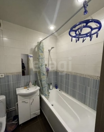 
  Продается 2-комн. квартира 41 м², в МКР Олимпийской славы, дом 2. Фото 7.