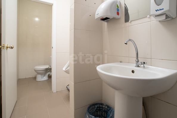 
  Сдается офис 14.9 м². Фото 9.