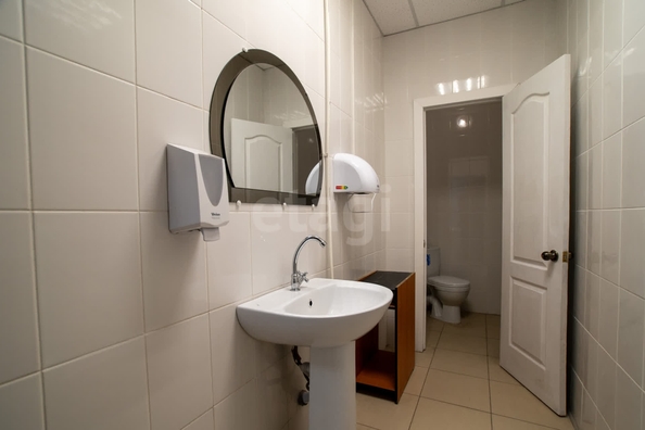 
  Сдается офис 20.9 м². Фото 10.