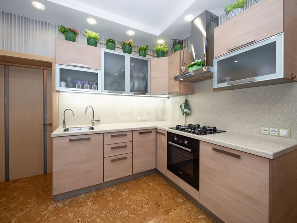 
  Продается 4-комн. квартира 155.9 м². Фото 11.