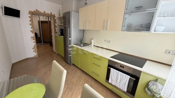 
  Продается 2-комн. квартира 72.7 м². Фото 4.