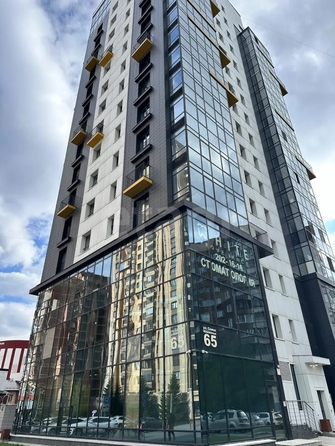 
  Продается 2-комн. квартира 65 м². Фото 1.