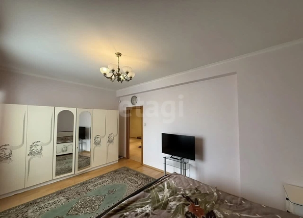 
  Сдается 3-комн. квартира 117.6 м². Фото 11.
