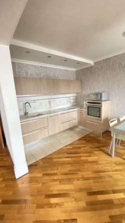 
  Сдается 2-комн. квартира 76 м². Фото 1.