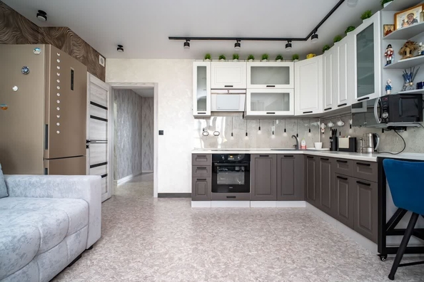
  Продается 2-комн. квартира 53 м², в ЖК Фламинго, дом 10. Фото 10.