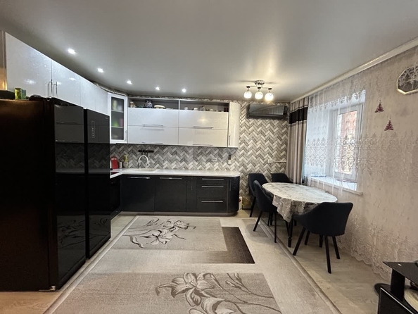 
  Продается 2-комн. квартира 43.8 м². Фото 1.
