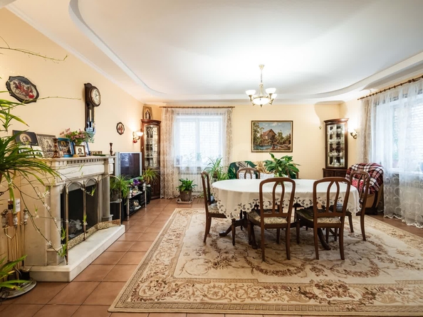 
  Продается дом 640 м². Фото 1.